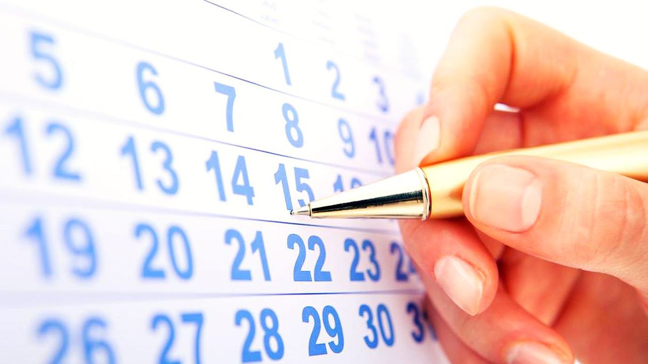 Când pică următoarea minivacanță pentru angajații din România. Câte zile libere vor avea 