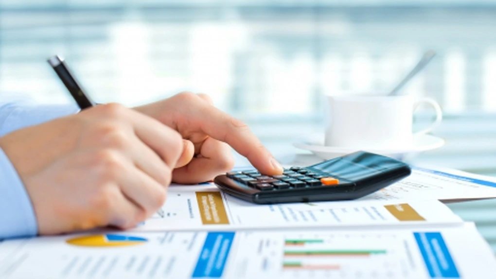 Veste bună pentru 8,4 milioane de români. Câţi bani au în plus în cont