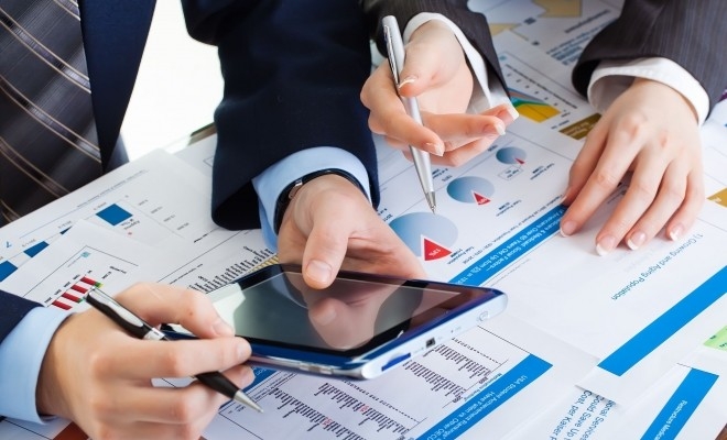 Ministerul Muncii, anunţ important pentru angajaţi şi angajatori, se aplică până la finalul anului. Amenzi de 5-10.000 de lei!