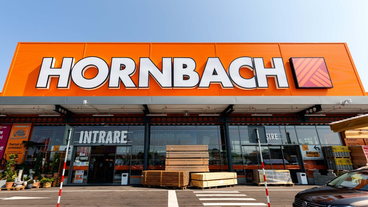 Cu cât sunt plătiți angajații de la Hornbach în 2026. Ce salariu are un lucrător comercial