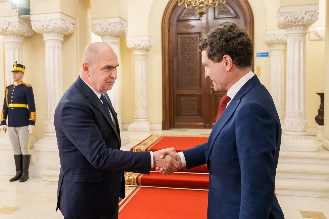 Bolojan confirmă cu jumătate de gură relaţia tensionată cu Nicuşor Dan: „Colaborăm instituţional”