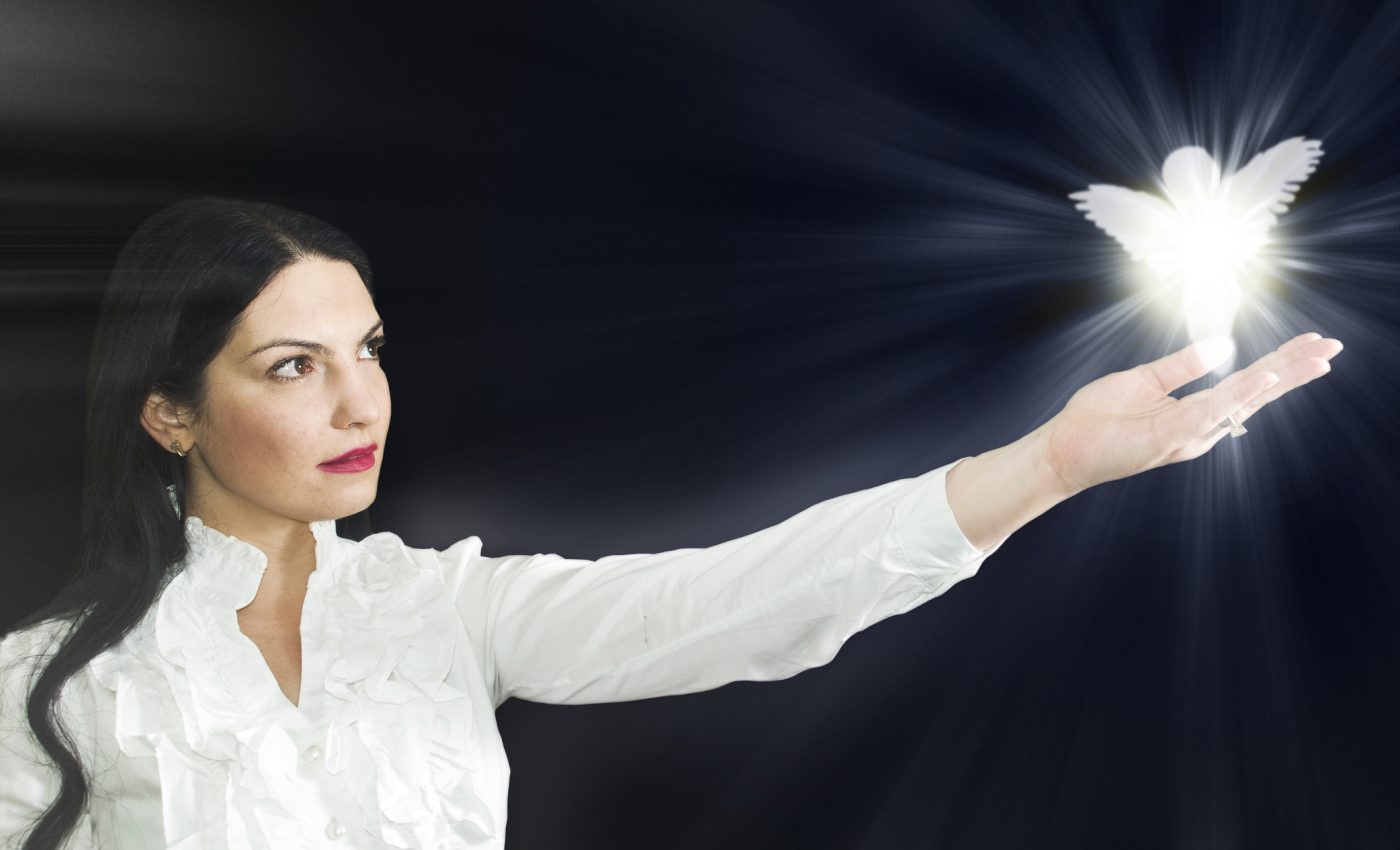 MESAJUL SAPTAMANAL de la INGERII PAZITORI pentru zodii: „Mutarea este un pas în direcţia corectă pentru tine”