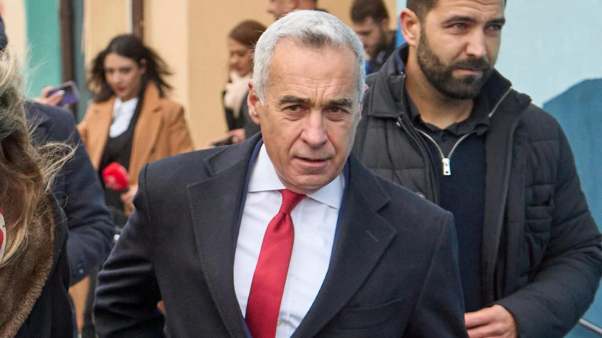 Cum s-a făcut de râs Călin Georgescu la IPJ Ilfov. BOR i-a dat cu regulamentul în cap chiar celui care voia să pozeze în apărătorul ortodoxiei