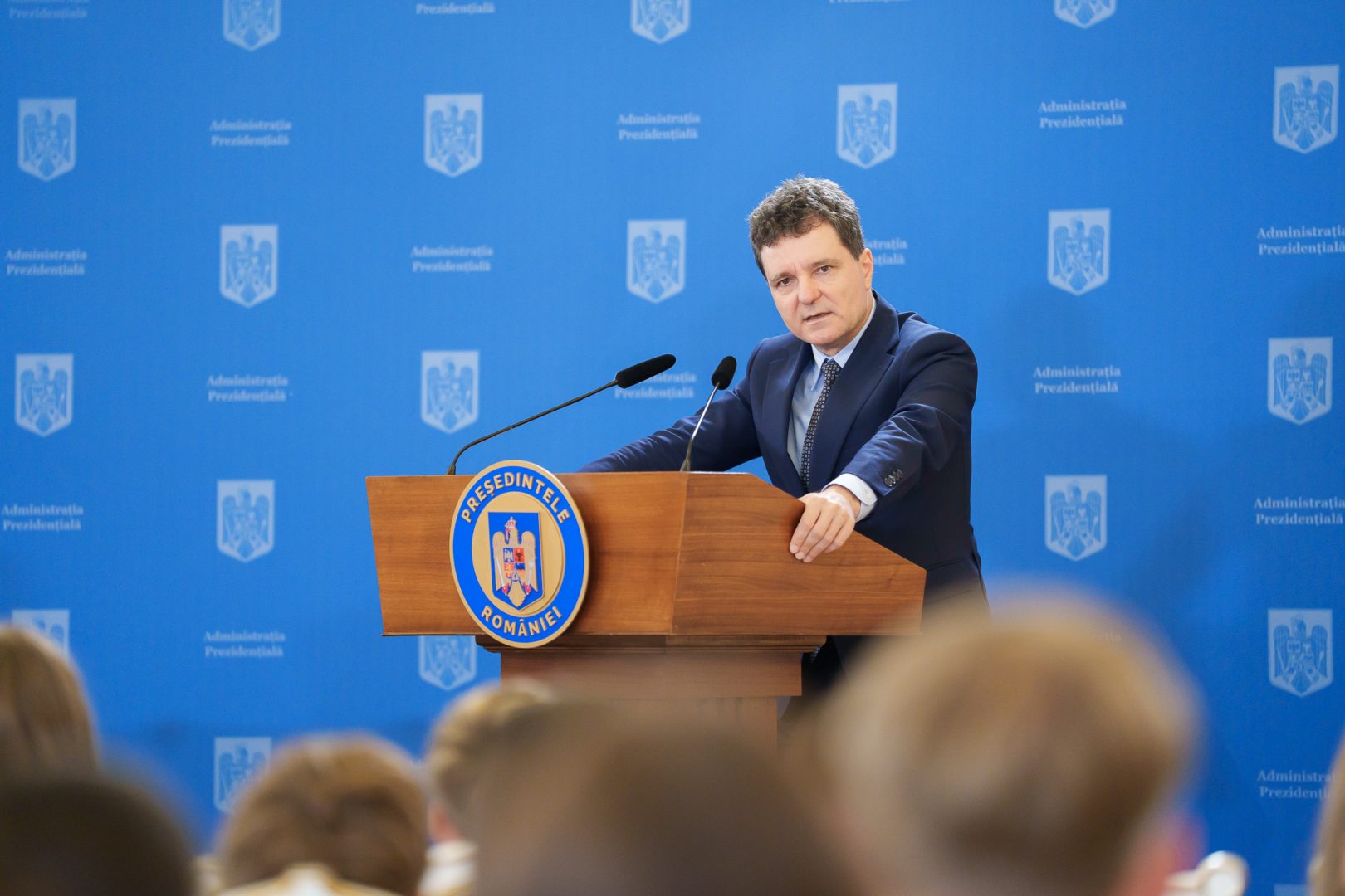 Mesajul lui Nicuşor Dan pentru toţi românii înaintea măsurilor de austeritate: „Deșteaptă-te, române!” a devenit un îndemn sinonim cu libertatea!