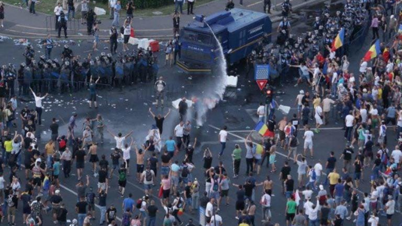Protest pe 10 august, în Piața Victoriei, la șapte ani de la manifestațiile anticorupție: „Ne-au bătut. Ne-au gazat! Faptele se prescriu în 2026. Nu uităm, nu iertăm”