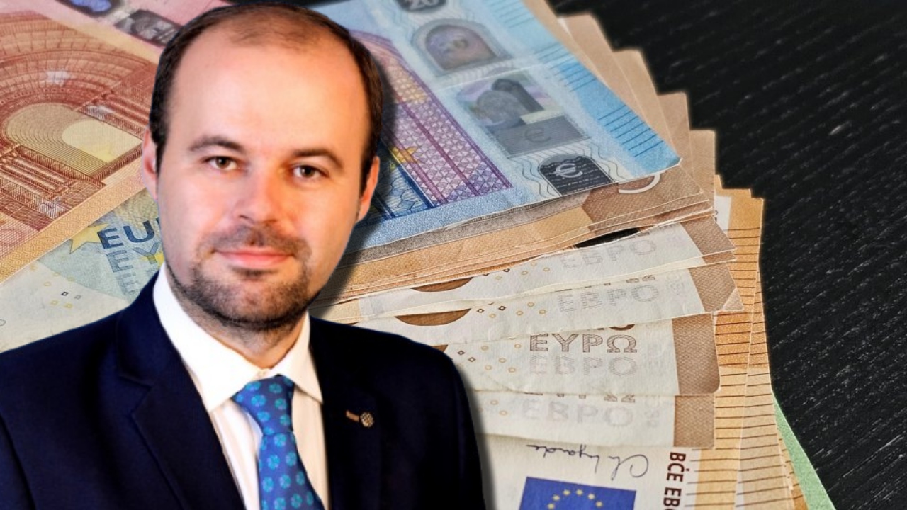 Avertisment de la BNR pentru români: ”Nu e exclusă recesiunea. E bine să avem bani albi pentru zile negre”