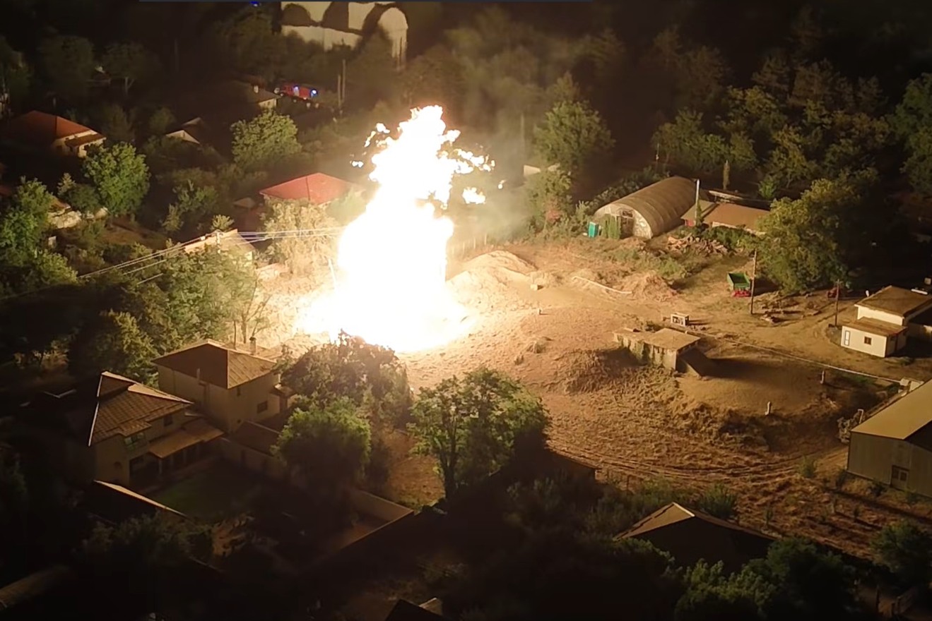 Dezastrul lăsat în urmă de explozia puternică de la Amara. Cum arată orașul după ce punga de gaze a explodat FOTO