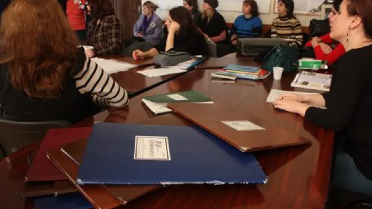 Sindicatele din Învățământ cer numirea a doi miniștri la Educație