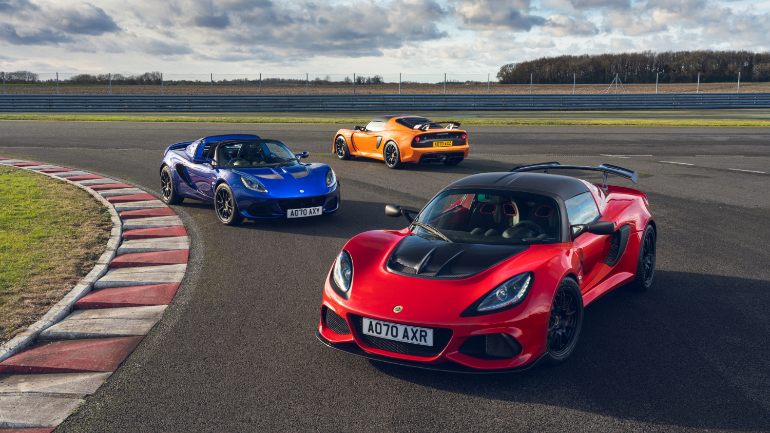 Șoc pe piața auto! Patronii chinezi ai Lotus concediază toți muncitorii din Marea Britanie și mută producția. Au aplicat aceeași strategie și la Volvo