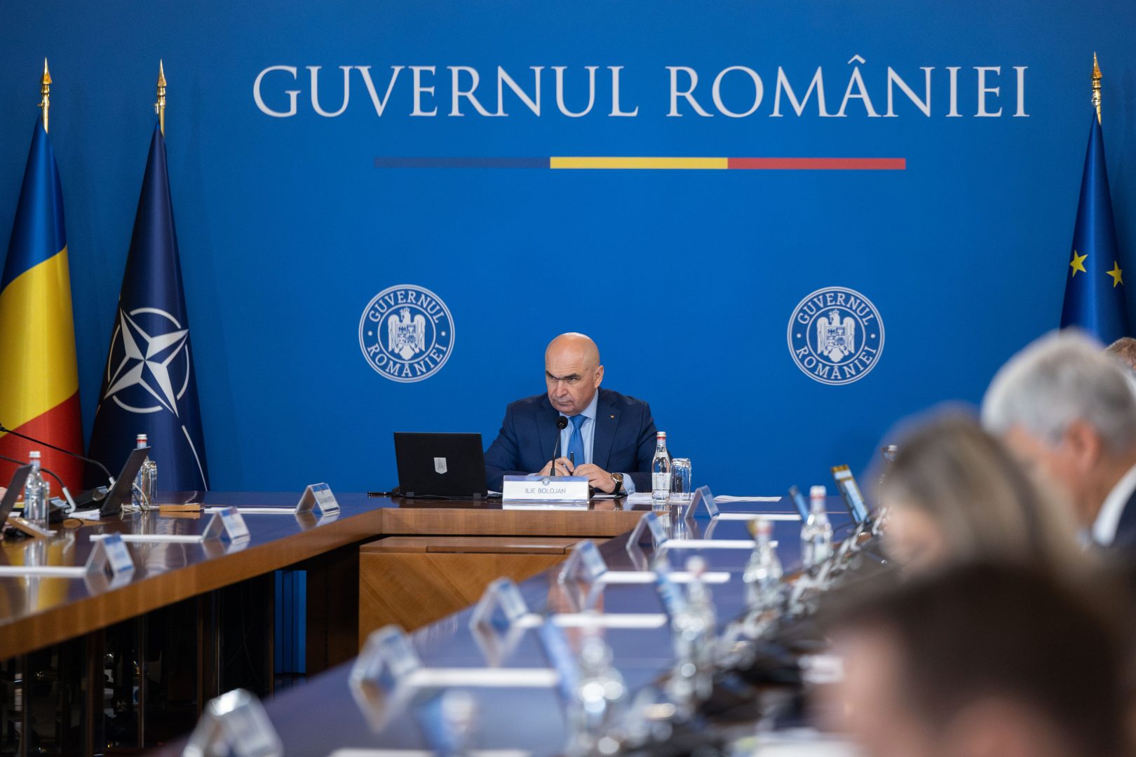 Ilie Bolojan le cere miniştrilor să-şi facă publice declaraţiile de avere şi interese