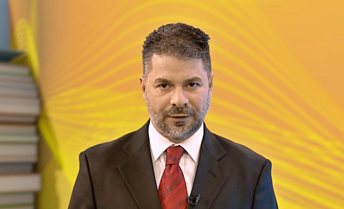 Profesor, obtožen spolne zlorabe mladoletnikov, se vrača na poučevanje v Romuniji