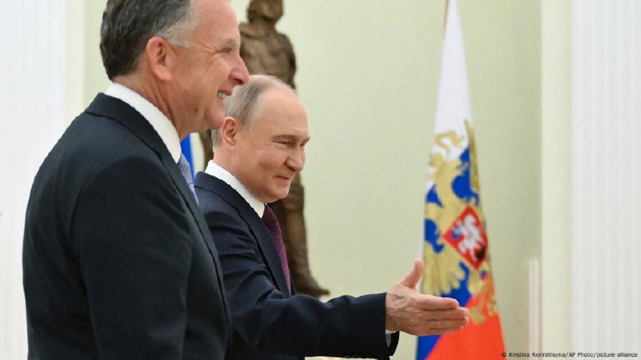 Trimisul lui Trump ajunge miercuri la Moscova pentru discuţii cu liderii ruşi. Discuţiile care ar putea duce la încheierea războiului din Ucraina
