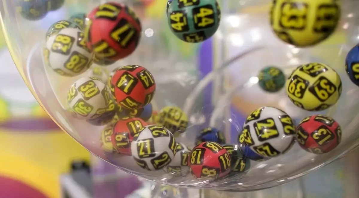 Rezultate LOTO duminică 31 august 2025. Numerele câştigătoare la Loto 6 din 49, Joker şi Noroc. Report de peste 5 milioane de euro la 6/49, categoria I