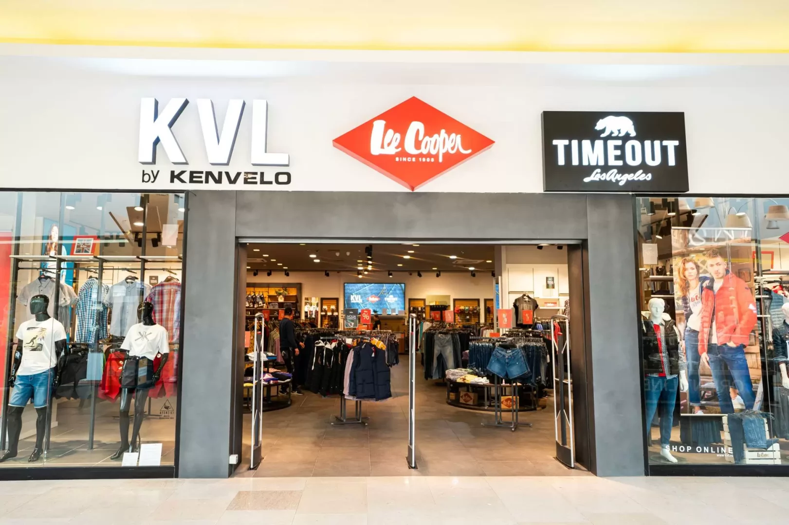 Kenvelo, Lee Cooper și Timeout, pe minus cu 80,1 milioane de lei. Care este stadiul insolvenței?