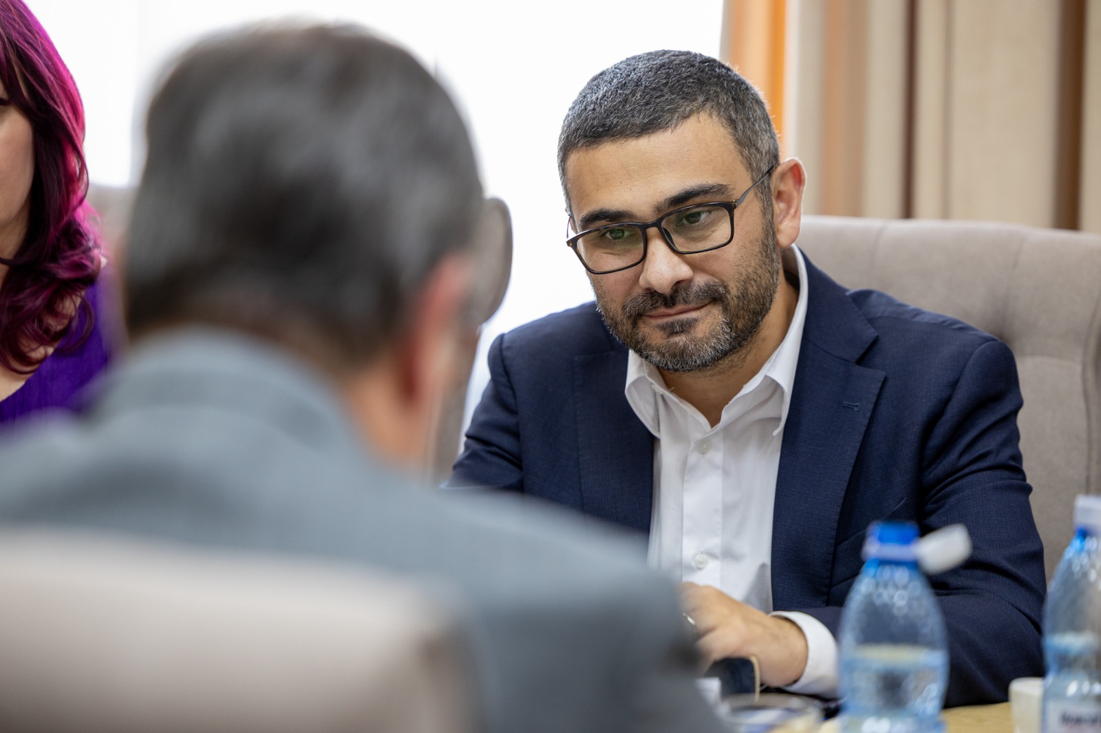 Ministerul Muncii, anunţ pentru românii care beneficiază de servicii sociale. Ce se schimbă DOCUMENT