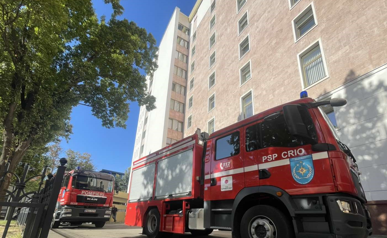 Incendiu în Parlamentul din Republica Moldova. Totul a pornit d ela un scurt-circuit