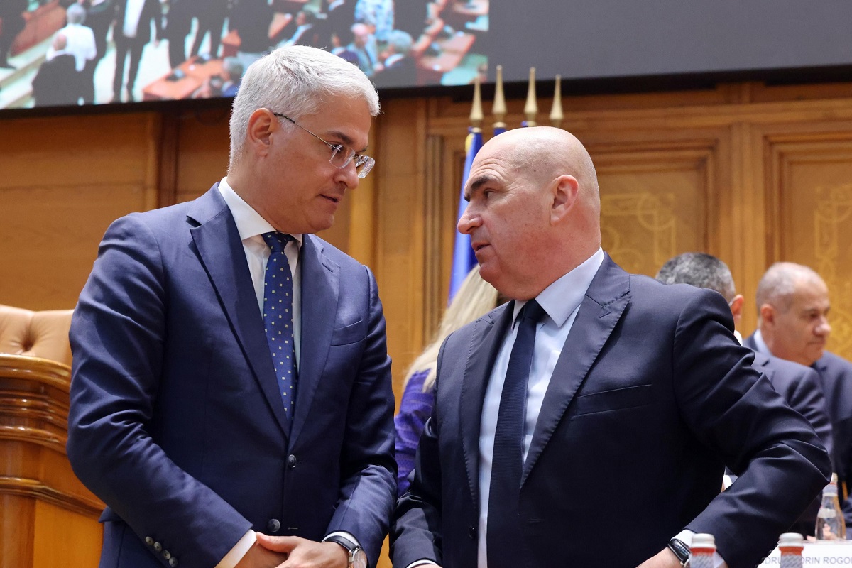 EXCLUSIV CUTIA NEAGRĂ Cum se sifonează banii publici în regimul de austeritate impus de Guvernul Bolojan. Ministrul Dragoș Pîslaru, afaceri de milioane de euro derulate printr-o firmă de consultanță specializată în fonduri europene