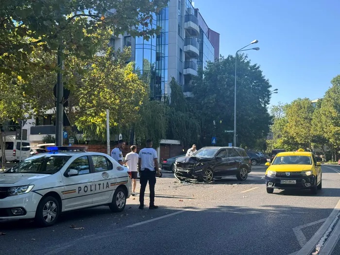 Fiul unui fost mare fotbalist, suspect într-un accident în București. A lovit o femeie și a fugit de la fața locului