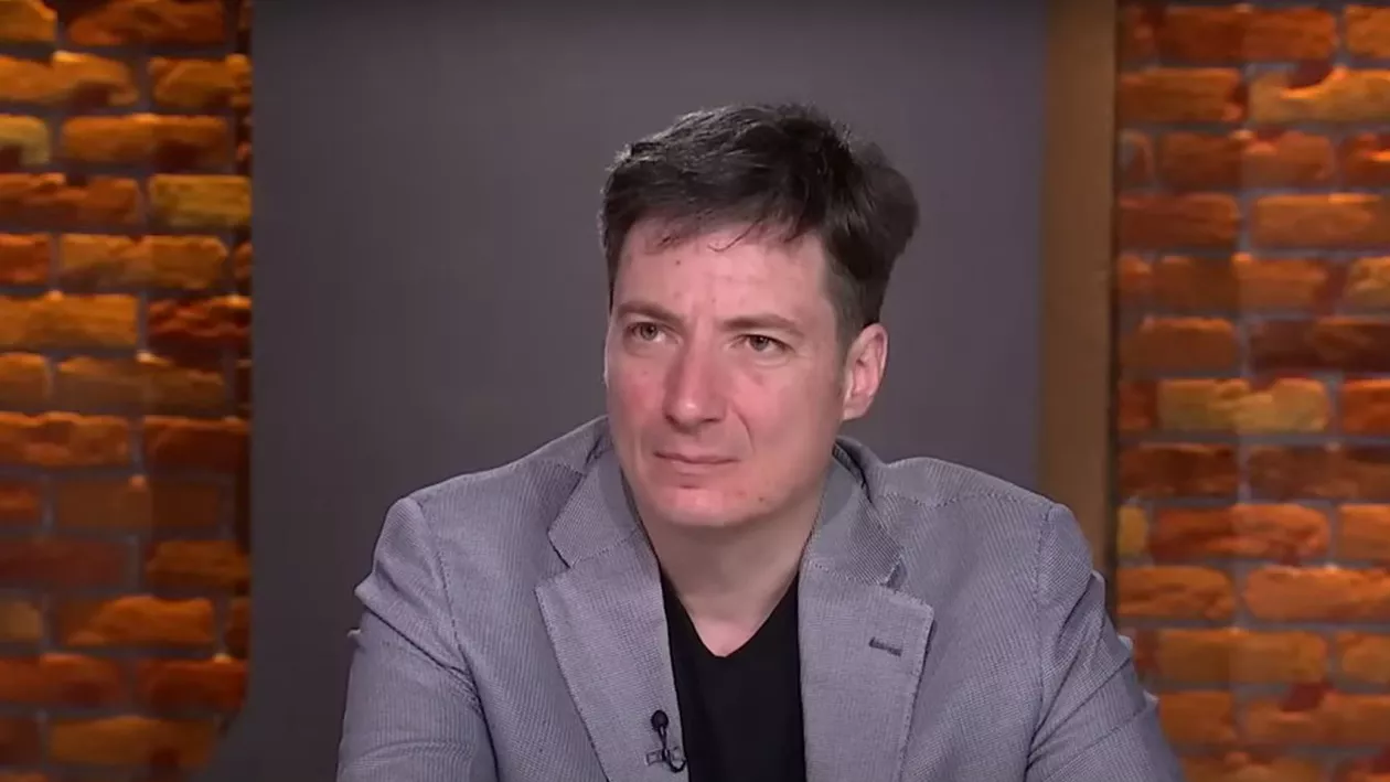 Andrei Caramitru dezvăluie o conspiraţie susţinută de la vârful statului român: „Nu pot permite să se afle asta. Altfel s-ar închide primării, s-ar pierde fonduri din Saligny”