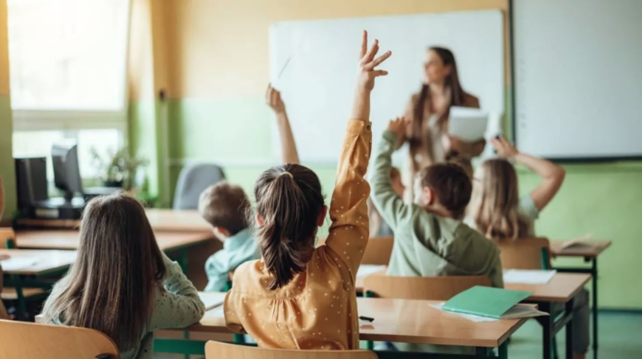 Calendarul complet al anului școlar 2025-2026. Când sunt programate orele de clasă, examenele și vacanțele