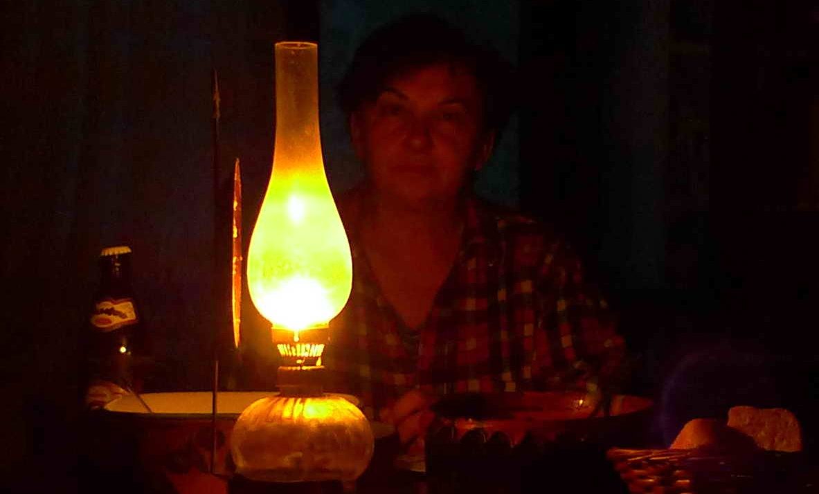 Anunț important: întreruperi de curent în București și în mai multe localități. Care este motivul