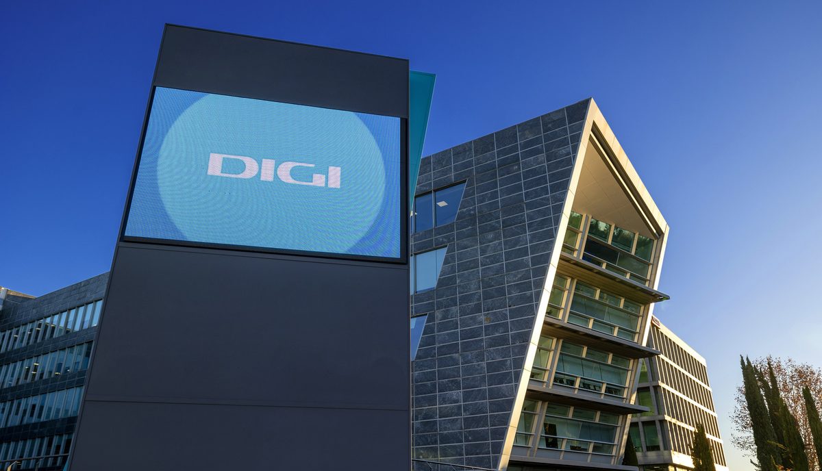 Veşti bune pentru angajaţi după negocieri cu sindicatele. Salarii mai mari şi beneficii suplimentare