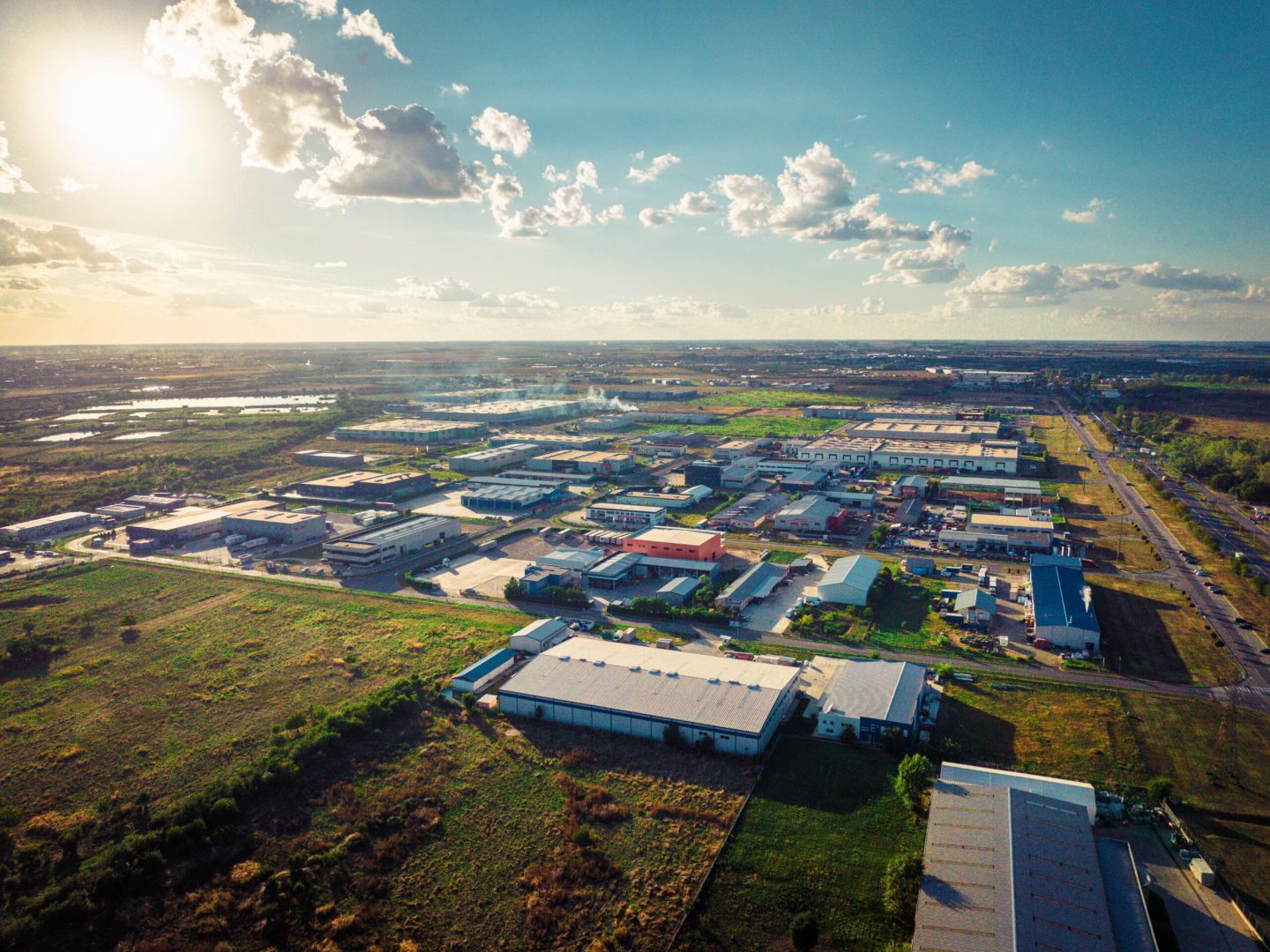 Un gigant chinez pregăteşte o investiţie de 35 de milioane de euro într-o fabrică în România. Unde se va construi şi ce va produce noua unitate