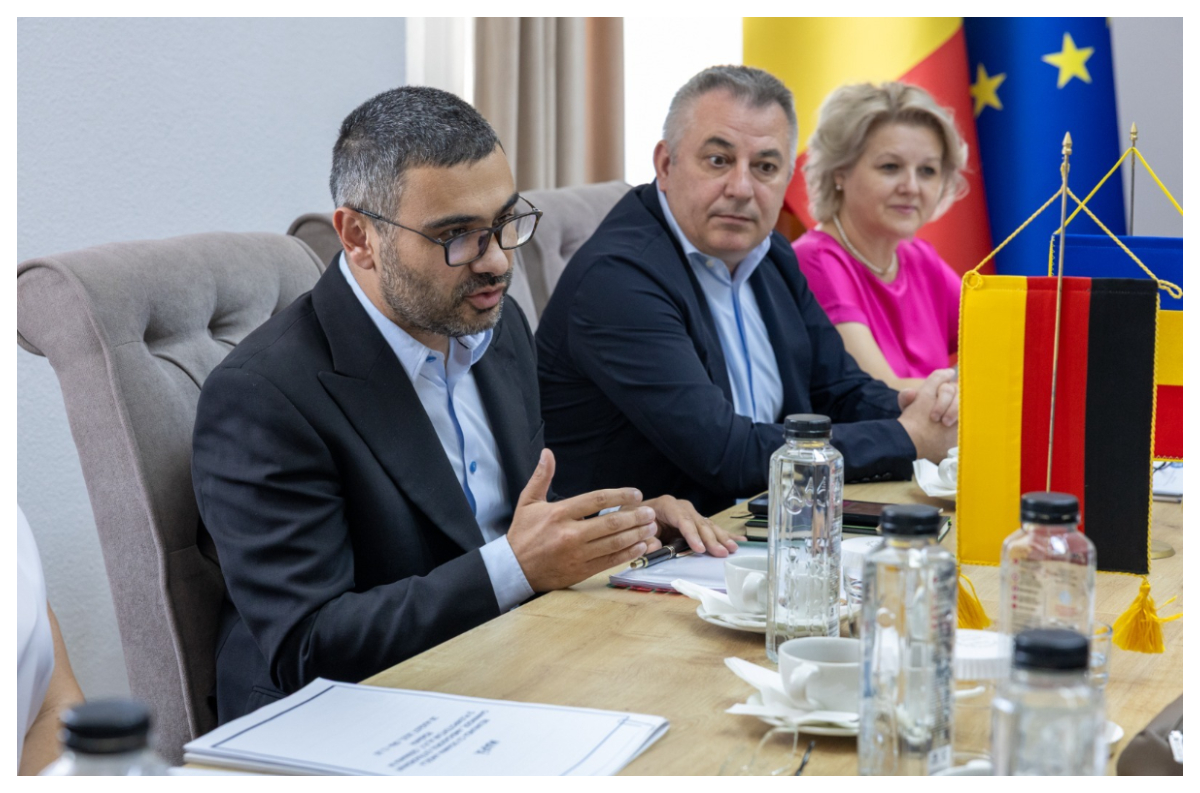 Ministrul Muncii pune tunurile pe patronii români. Sute de angajați care munceau la negru au fost descoperiți în urma controalelor: ”Protejăm angajații!”