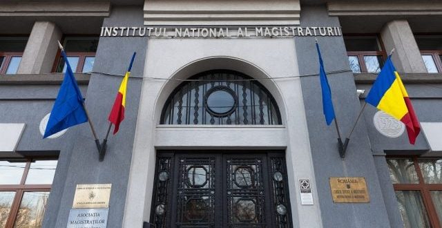 Concurenţă uriaşă pentru un loc la Institutul Naţional al Magistraturii. Câți se bat pentru un post de judecător sau procuror