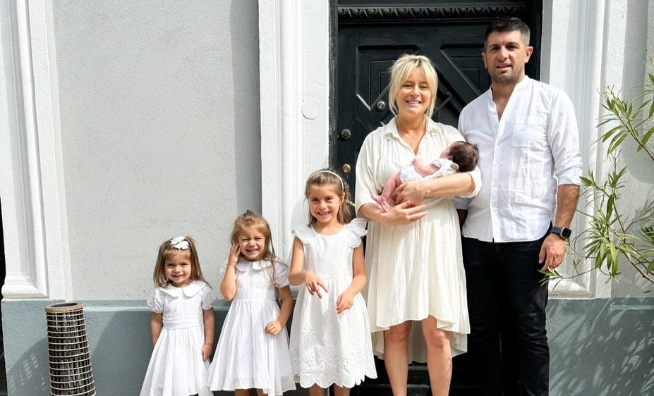 Fetele Laurei Cosoi aduc bucurii și speranță la școala din Aprozi, Călărași:„Am convenit împreună cu ele”