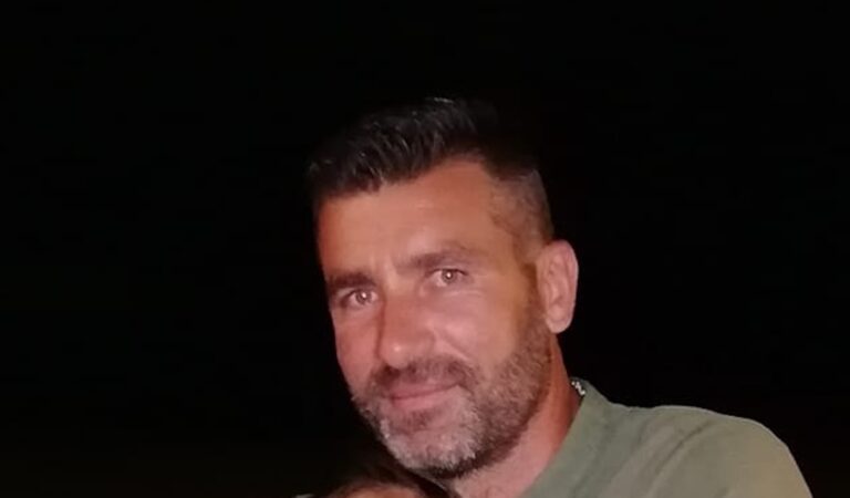 Marius a murit în accidentul de motocicletă din Italia. A lăsat în urmă o soție însărcinată și o fetiță