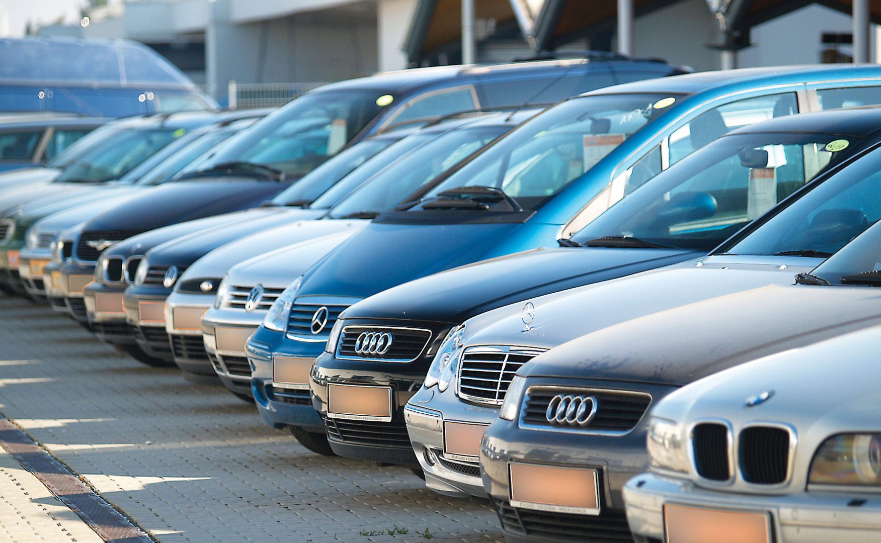 Topul mașinilor second-hand care se defectează cel mai des. Trei mărci cumpărate de români cedează încă din primii 5.000 km