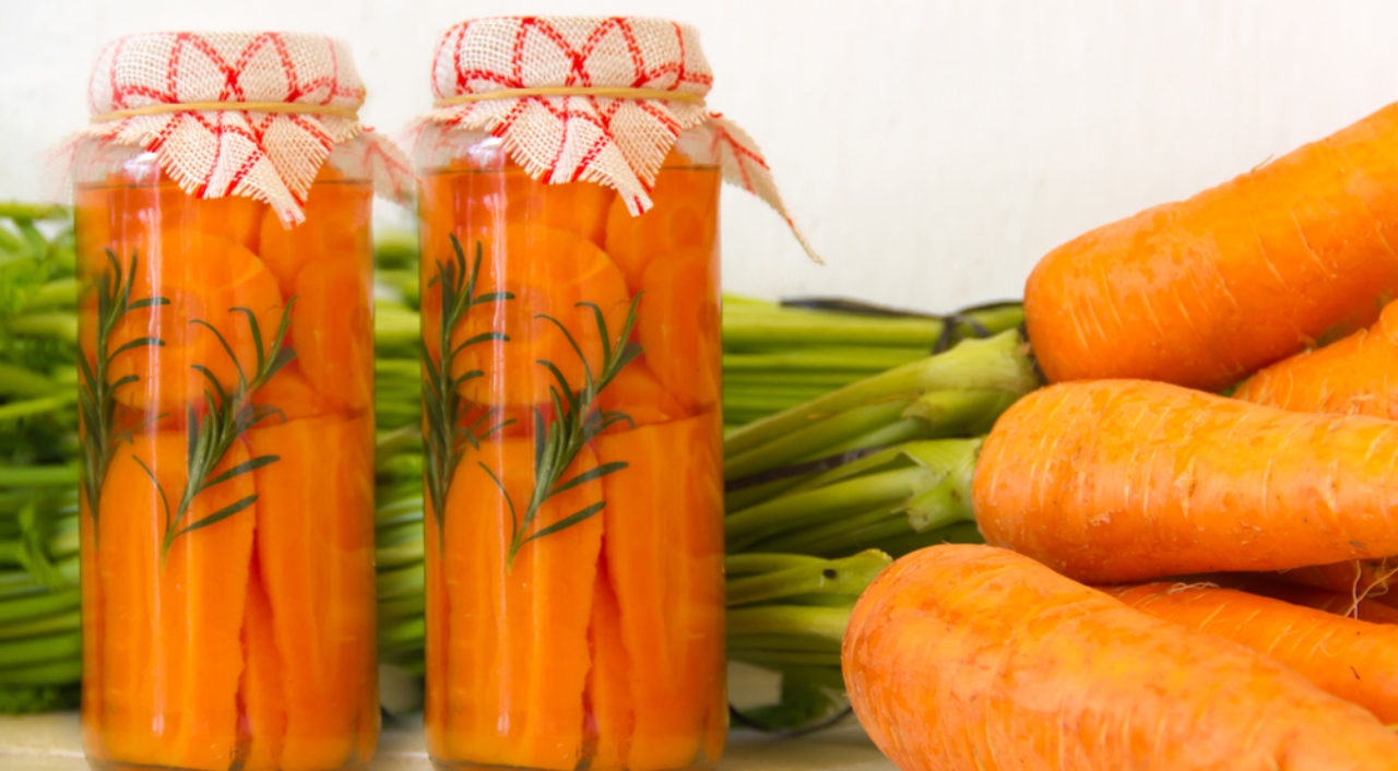 Morcovii la borcan, un deliciu! Secretul legumelor crocante toată iarna. Pașii pe care trebuie să-i urmezi