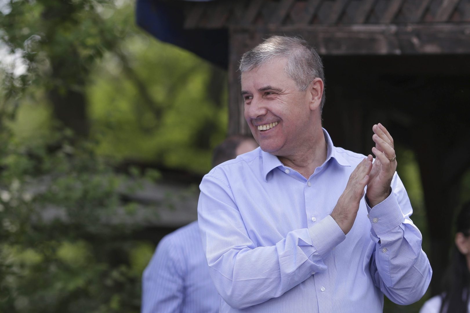 Lucian Pahonţu, directorul SPP, este mai bine plătit decât Nicuşor Dan şi toţi secretarii de stat. Şeful pazei demnitarilor este de aproape 20 de ani în funcţie