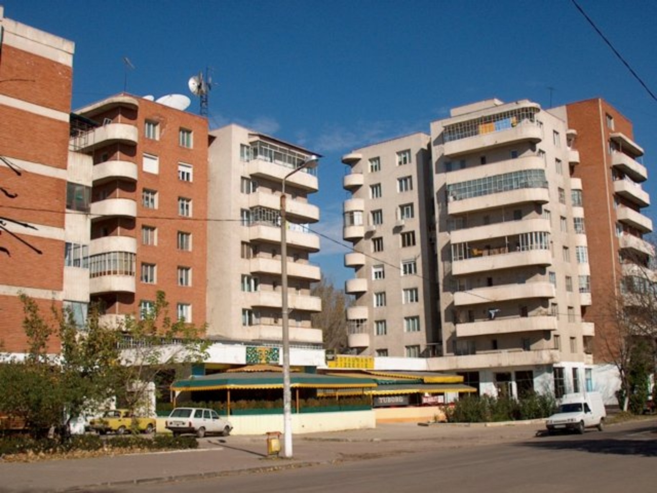 Vrei apartament cu două camere la doar 10.000 de euro? Iată orașul unde îl poți cumpăra!