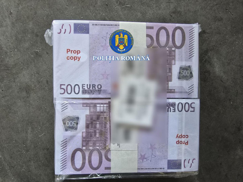 Val de ironii despre ”miliardul de euro” descoperit în Portul Constanța. ”Urmează o captură de zahăr pudră și ceai verde” / Bancnotele contrafăcute erau de fapt recuzită pentru filme