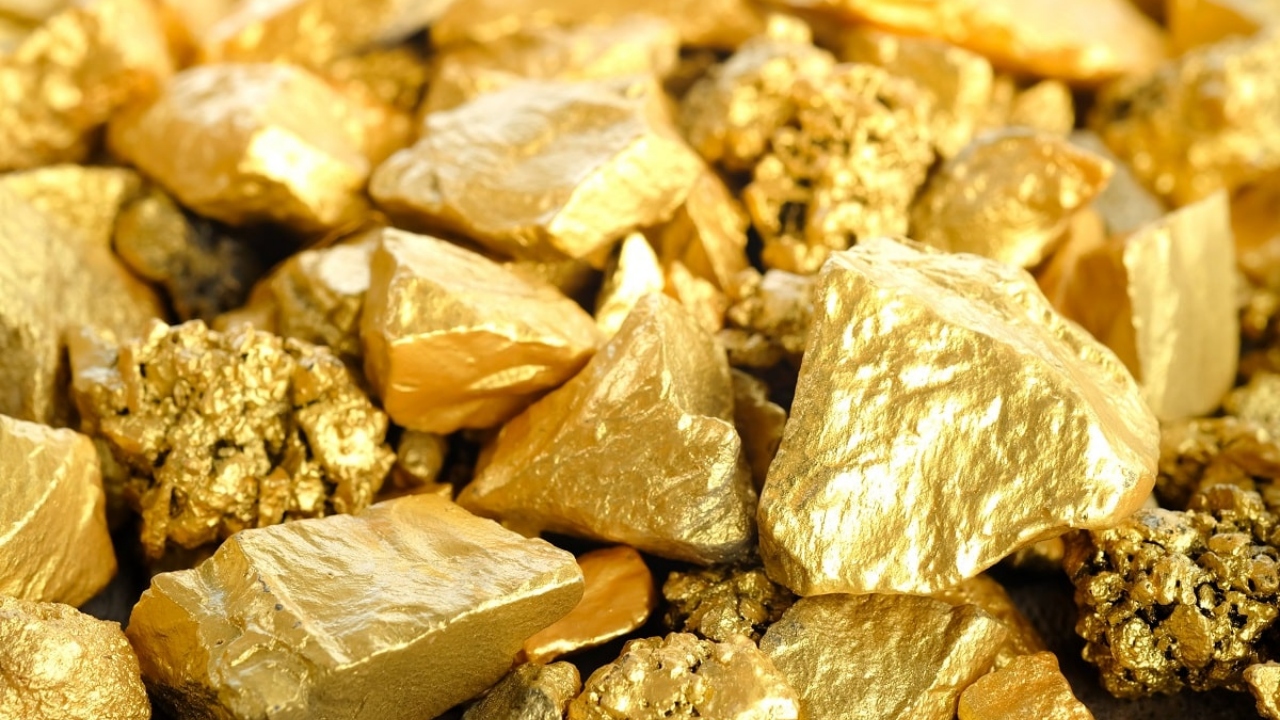 În urmă cu aproape 100 de ani, România a dat Rusiei 90 de tone de aur. Cum vrea să le recupereze acum: „Este o datorie morală”