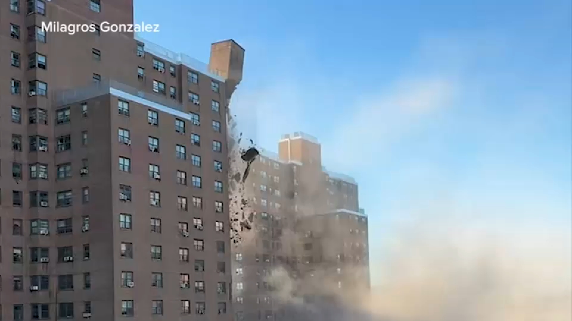 VIDEO O explozie a cauzat prăbuşirea unui bloc din Bronx, New York