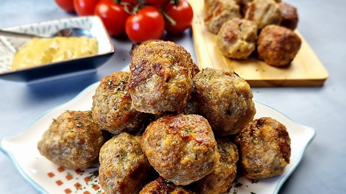 Rețetă de chiftele turcești. Ai nevoie doar de câteva ingrediente și le poate pregăti oricine, fără experiență în bucătărie