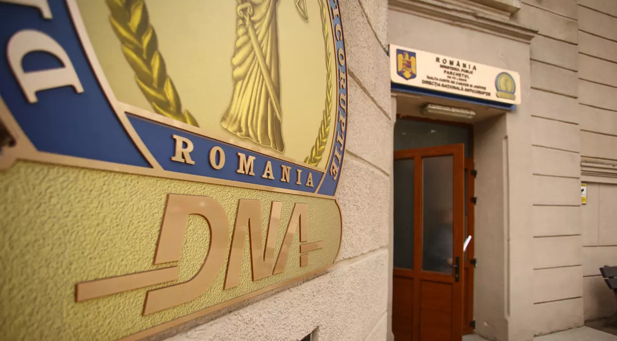 Schema prin care procurorii DNA nu pierd niciun ban la salariu. Cum fentează intangibilii magistrați legile lui Bolojan