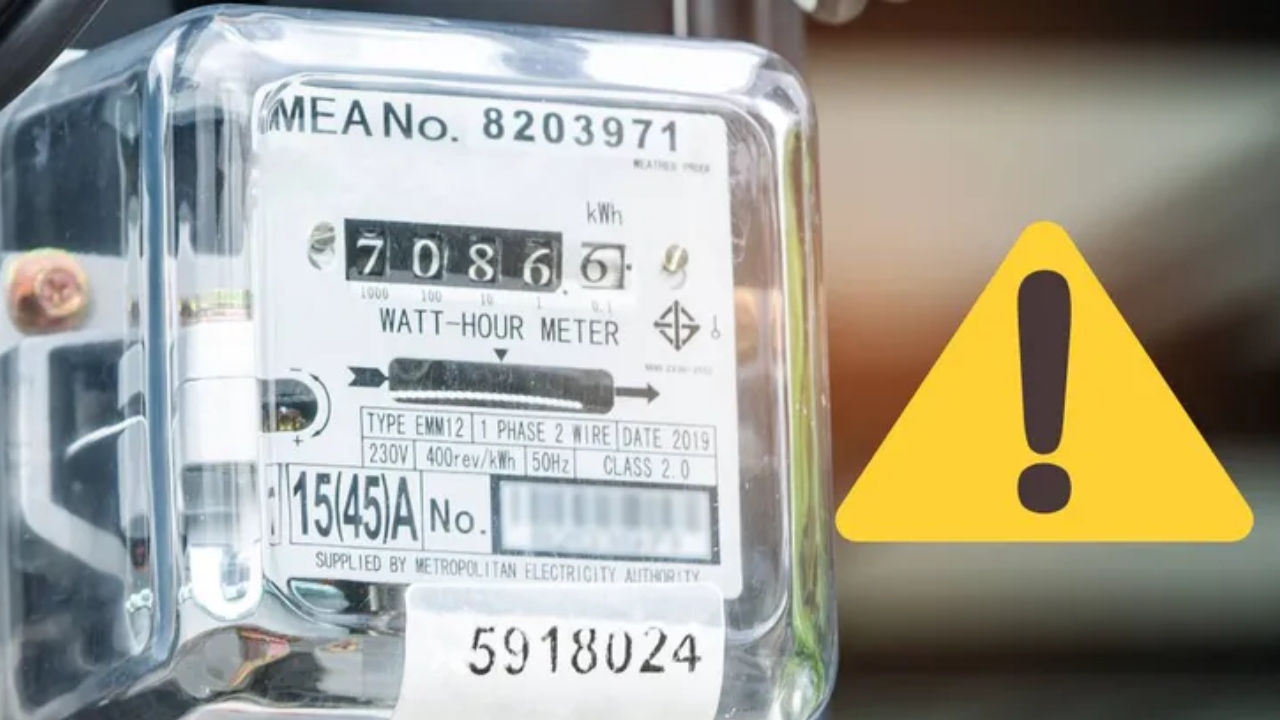 Care sunt furnizorii ce oferă cele mai bune prețuri la energie electrică în octombrie 2025. Prețul mediu a scăzut, iar PPC vine cu o ofertă incredibilă TABEL