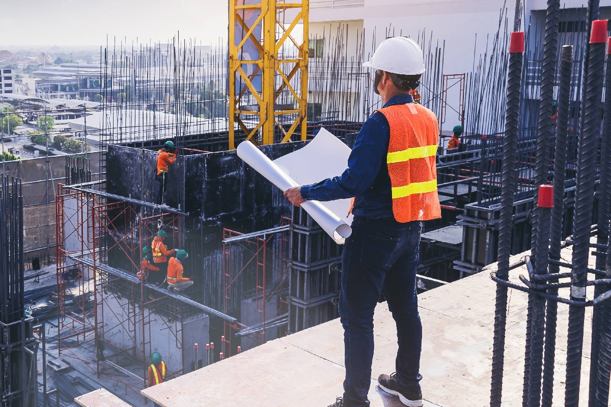 Cât câștigă un inginer constructor în România, în 2025. Expert Resurse Umane: „Suntem în competiţie cu toată Europa. În Germania și Spania, pe acelaşi post inginerul poate câştiga până la 5.000 de euro”