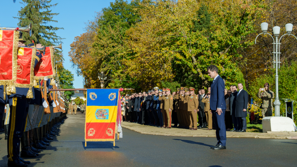 Nicuşor Dan a semnat decretul şi a făcut imediat anunţul pe Facebook. Aproape 10.000 de aprecieri!