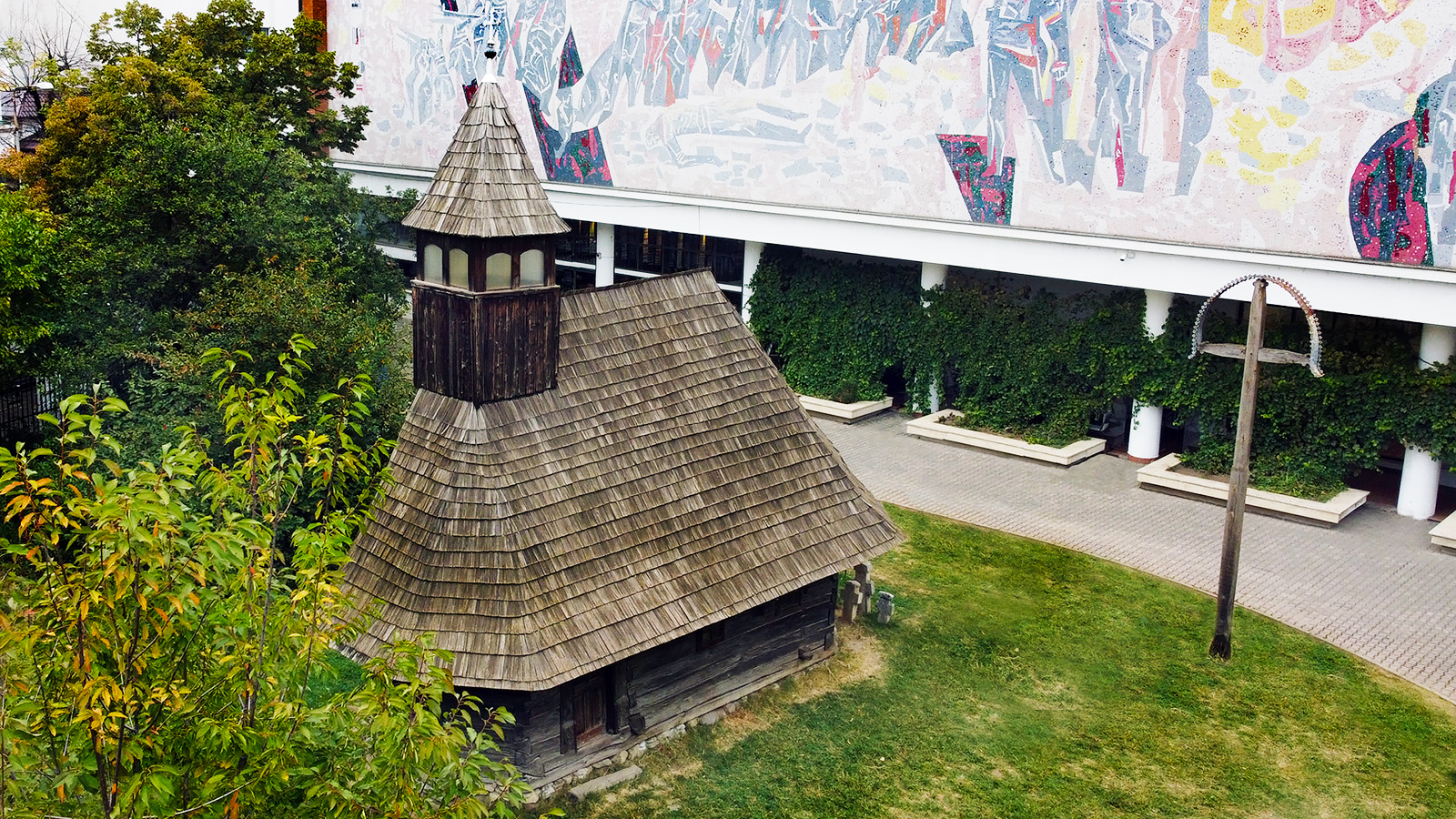 Mii de angajaţi de la stat riscă să rămână fără salarii. Ministerul cere ere reducerea cheltuielilor şi propune concedii fără plată