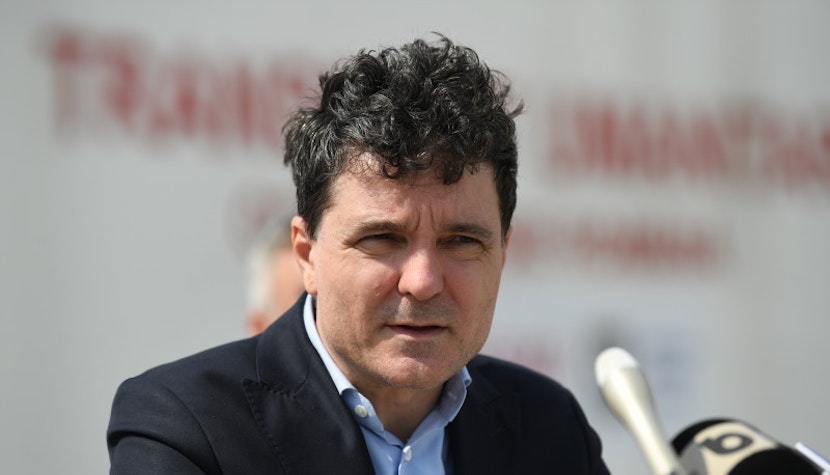 Adrian Năstase îl demolează pe Nicușor Dan: ”Este posibil ca, pentru o vreme, să fi fost plecat din țară. Altfel, ar fi greu de înțeles”