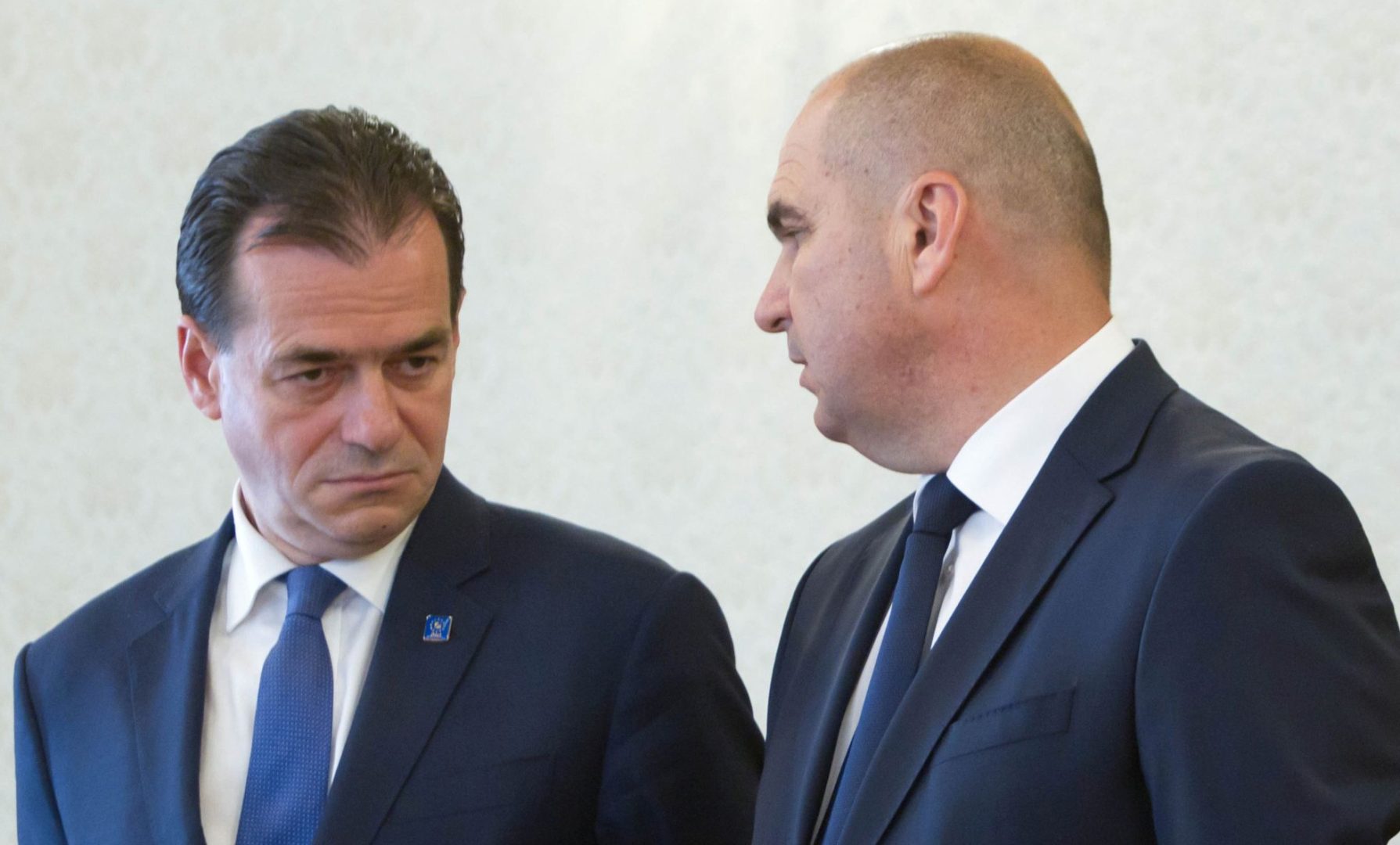 Ludovic Orban sare în apărarea lui Ilie Bolojan după decizia CCR. „Nu există niciun temei ca premierul să își depună mandatul”