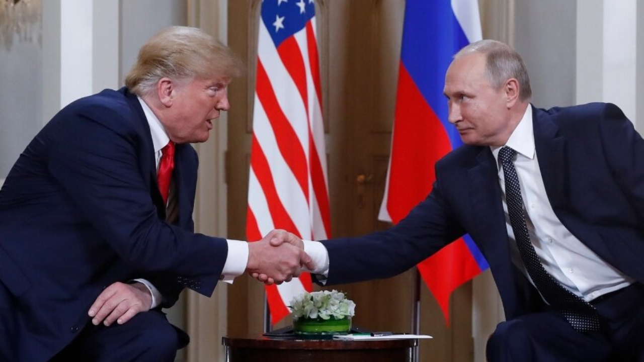 Donald Trump anunță că se va întâlni cu Vladimir Putin la Budapesta pentru a negocia încheierea războiului din Ucraina