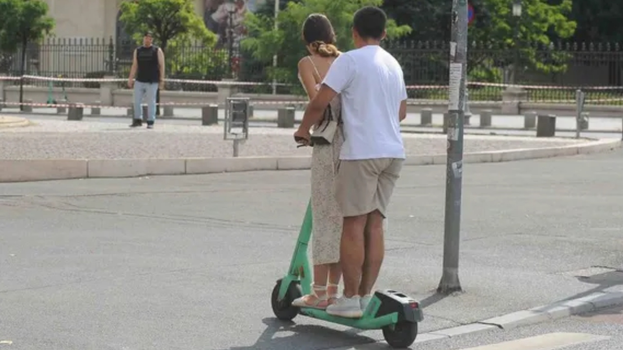 Amenzile pe care le riști dacă circuli cu trotineta electrică. Sancțiunile usturătoare de care nici măcar nu ai auzit