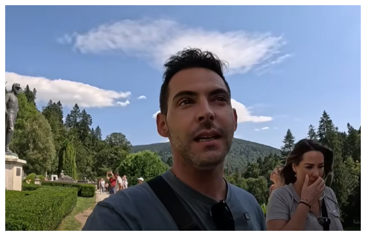 Surpriza pe care au avut-o doi vloggeri din Spania după ce au vizitat România: ”Nu o să spun că e o țară săracă”