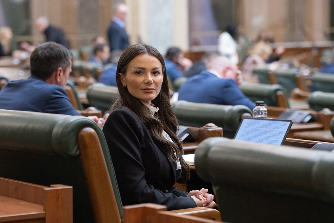 Senatoarea POT Valentina Aldea, agresată cu bară metalică de o altă femeie: „Am fost lovită, iar mașina mi-a fost vandalizată. Violenţa nu e un subiect de bășcălie”